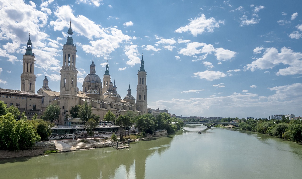 Descubre los Barrios de Zaragoza